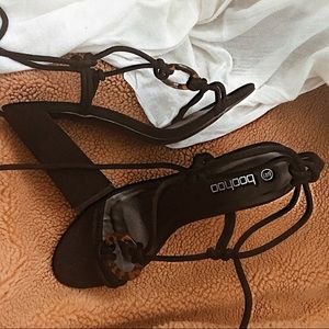 Blocked platform heels